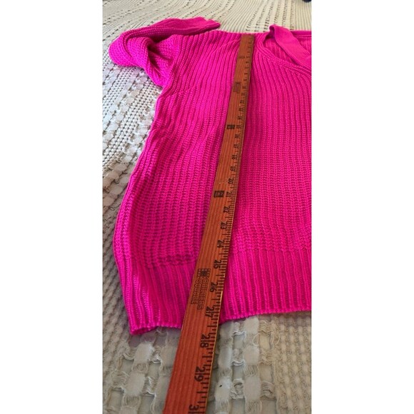 Magenta Pink Sweater Plus Size 0XL V Neck Loose Knit + Stretch Unique Neckline - Picture 9 of 10